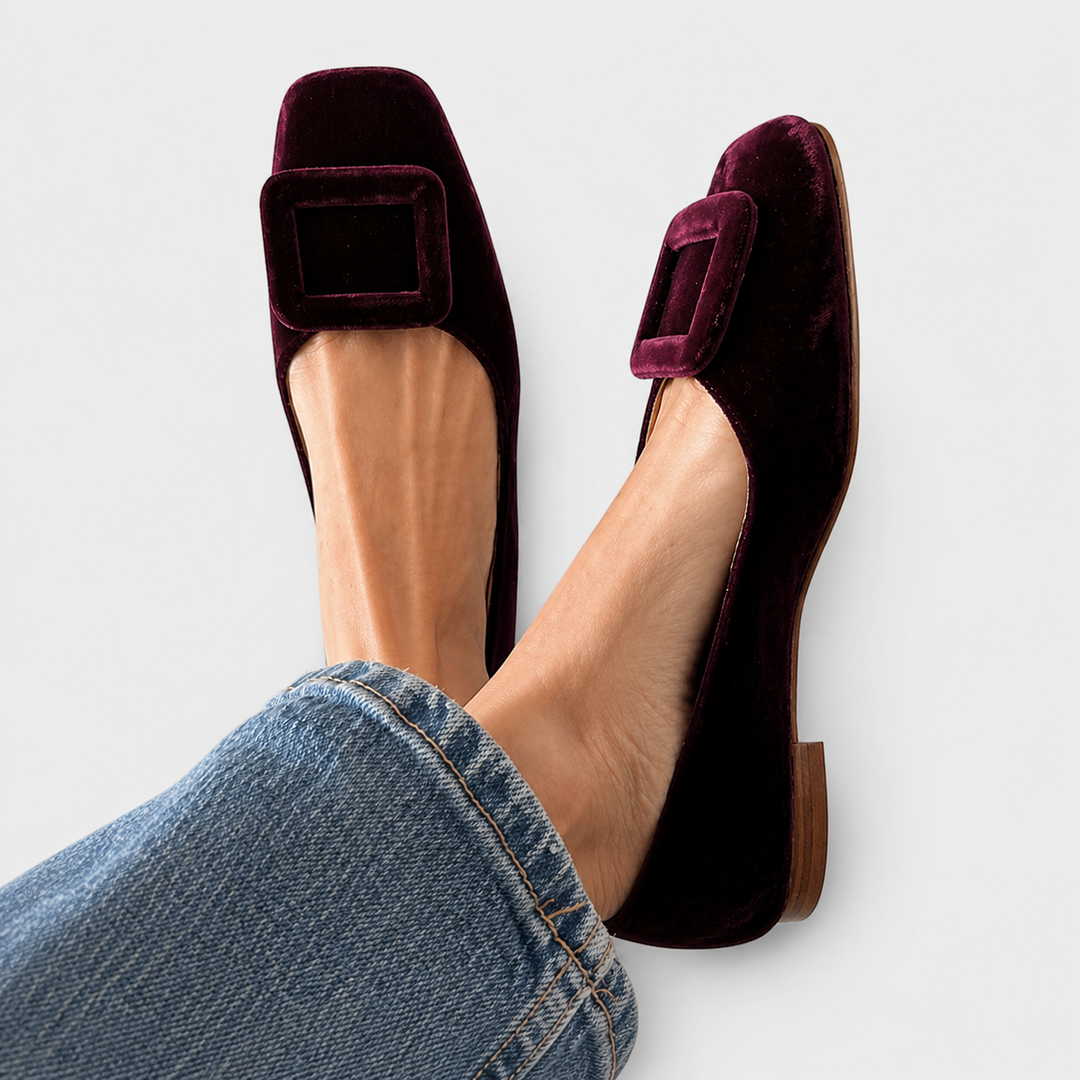 Annika | Design-Loafer aus schwedischem Leder" can be rewritten as:

"Annika | Elegante Loafer aus schwedischem Leder