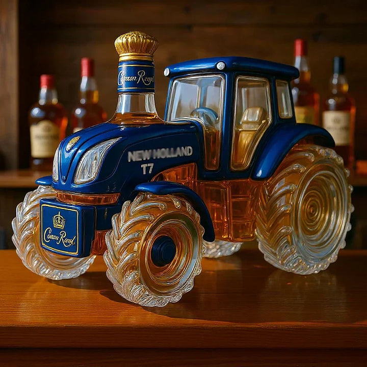 Klassische Whiskyflasche im Design eines New Holland T7 Traktors