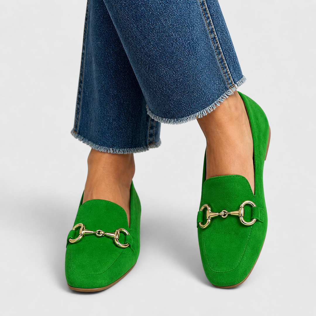 "Therese | Elegante Loafer mit Schnalle" can be rewritten as "Therese | Stilvolle Loafer mit Schnalle".