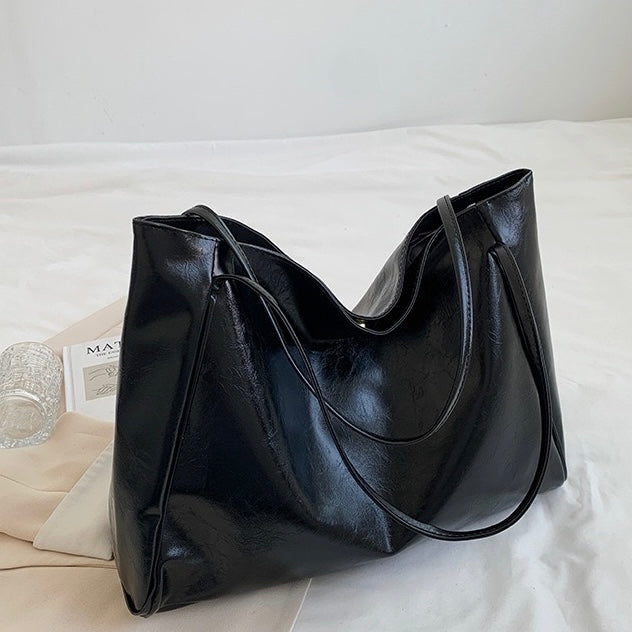 Paula | Shiny Leather Bag