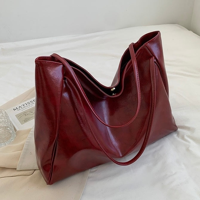 Paula | Shiny Leather Bag