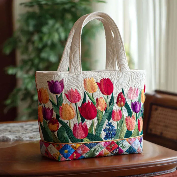 Polsterte Tasche - Tulpen im Garten