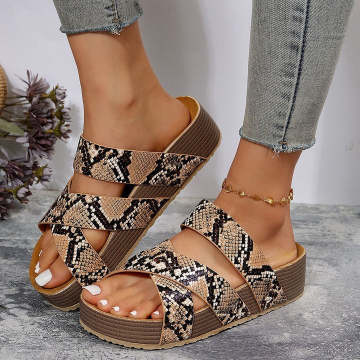 Elisabeth | Stilvolle geflochtene Sandalen