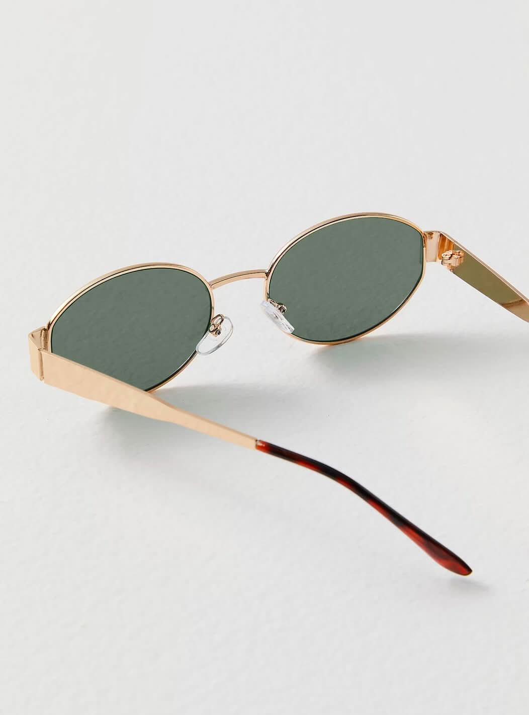 Ramona | Stilvolle Sonnenbrille