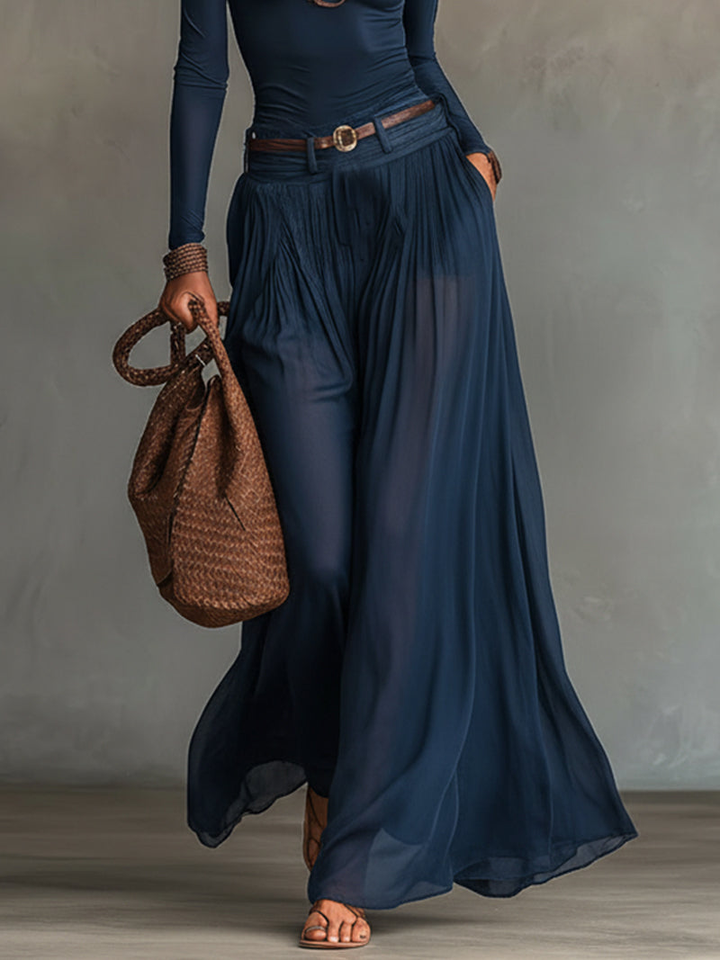 Johanna | Marineblaues Off-Shoulder-Top mit Rock