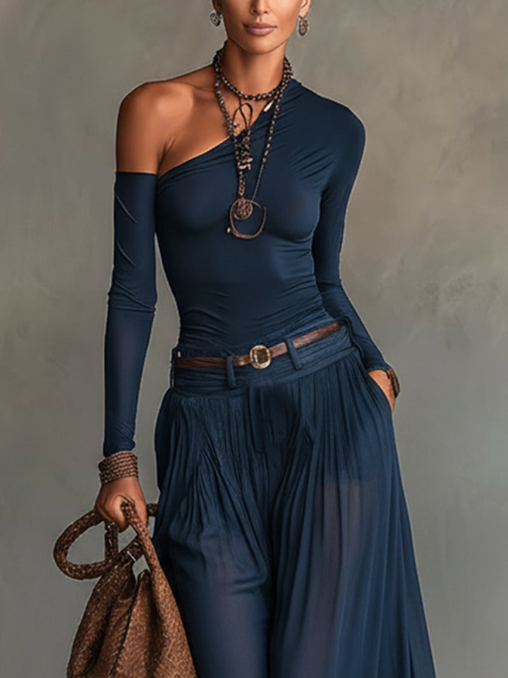 Johanna | Marineblaues Off-Shoulder-Top mit Rock