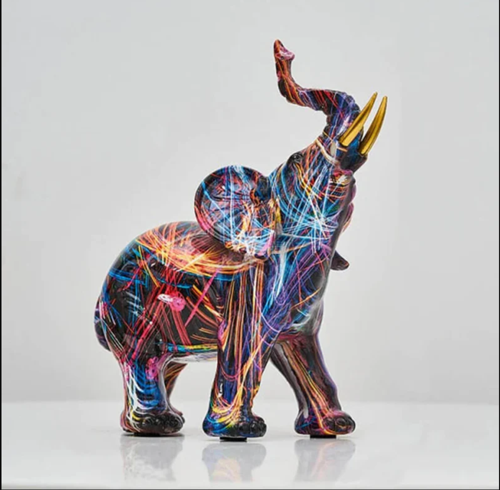 Kreative Elefanten-Skulptur im Graffiti-Stil