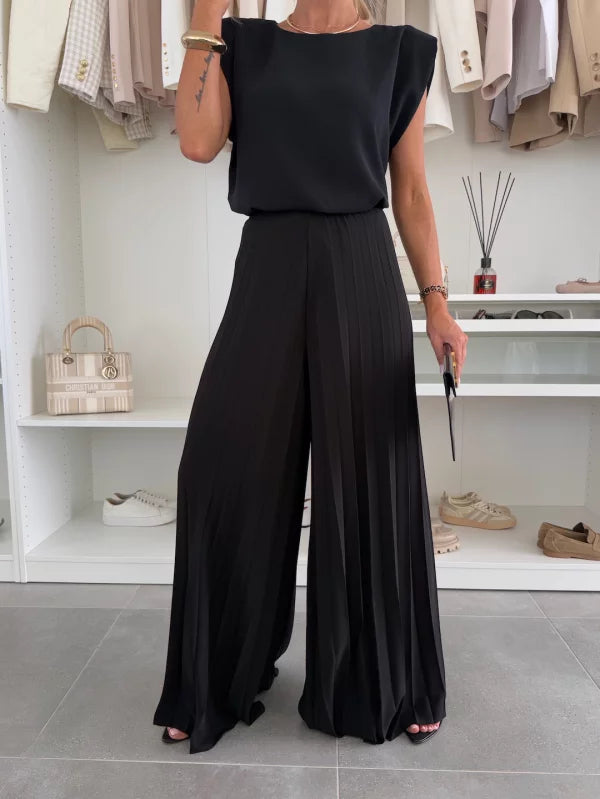 Magdalena | Elegantes Plissee-Outfit