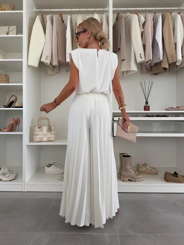 Magdalena | Elegantes Plissee-Outfit