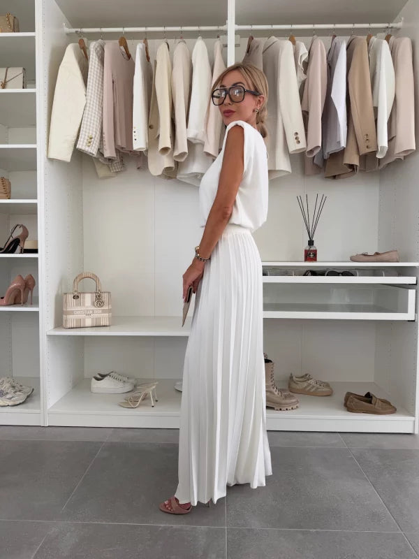 Magdalena | Elegantes Plissee-Outfit